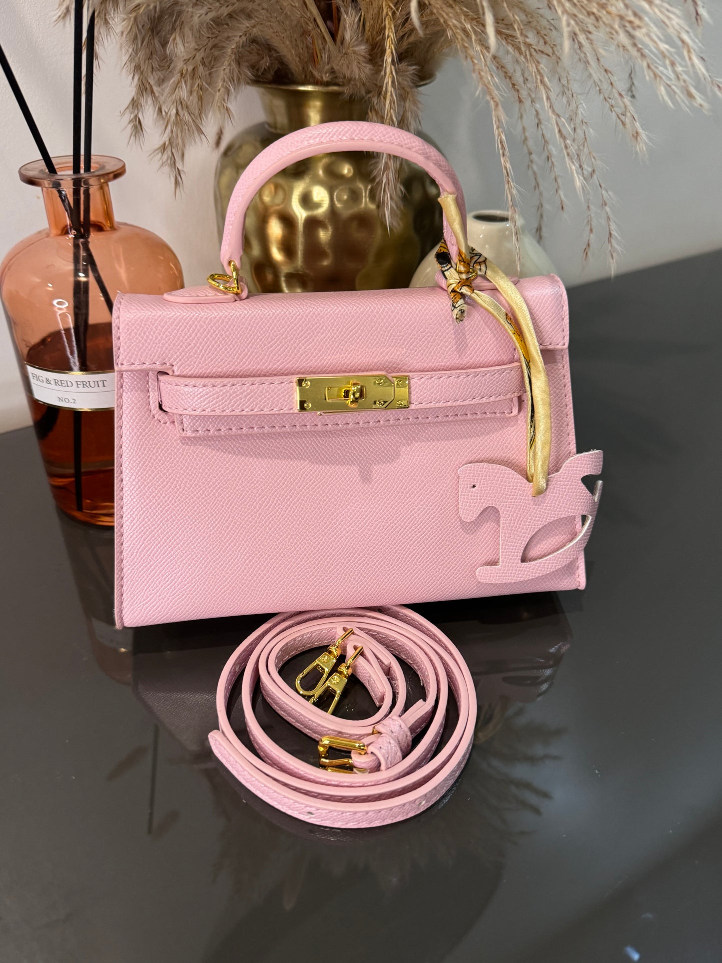 Sac modèle Keny 19 cm – Cuir véritable finition doré