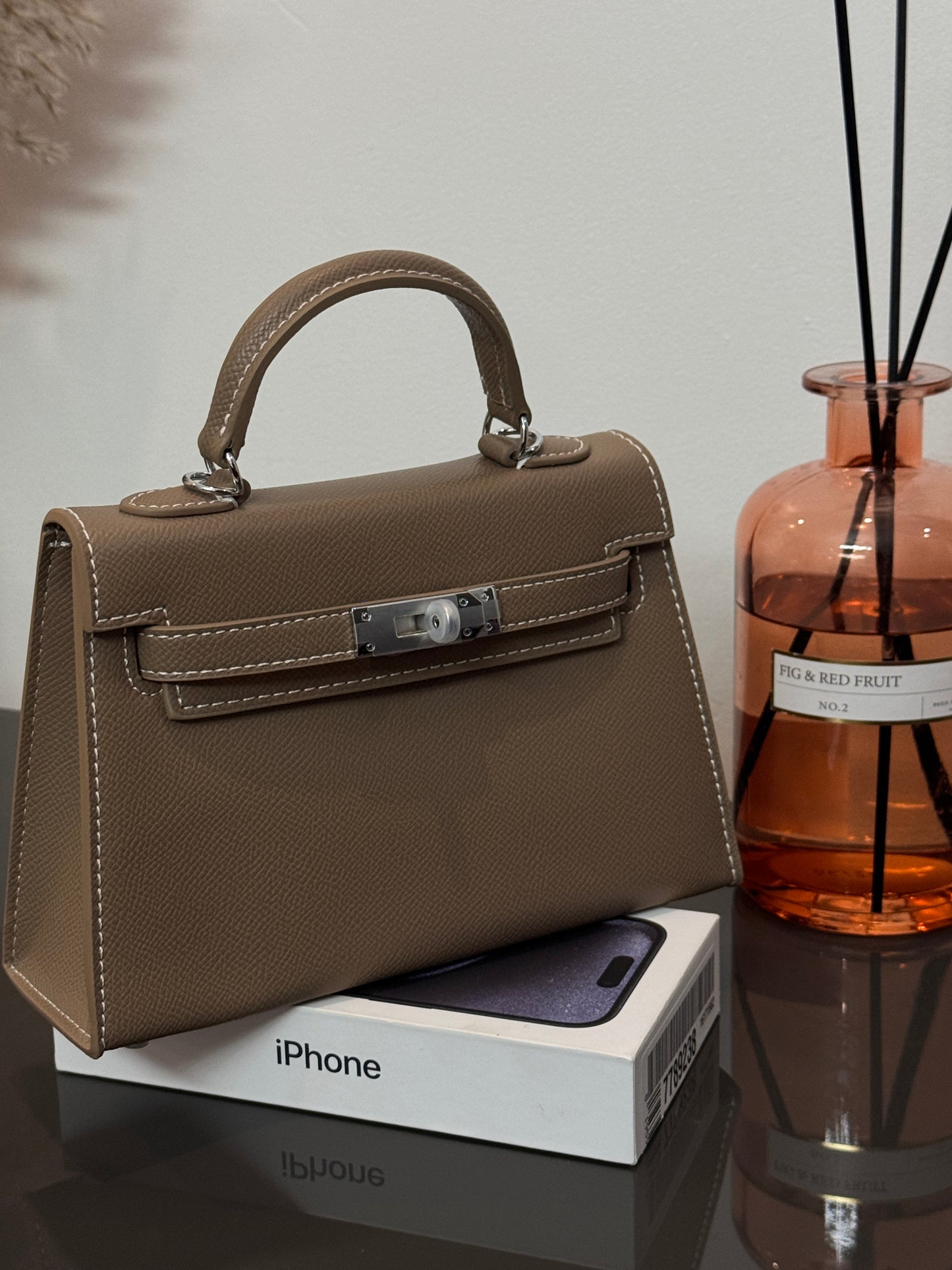 Sac modèle Keny 19 cm – Cuir véritable finition argenté