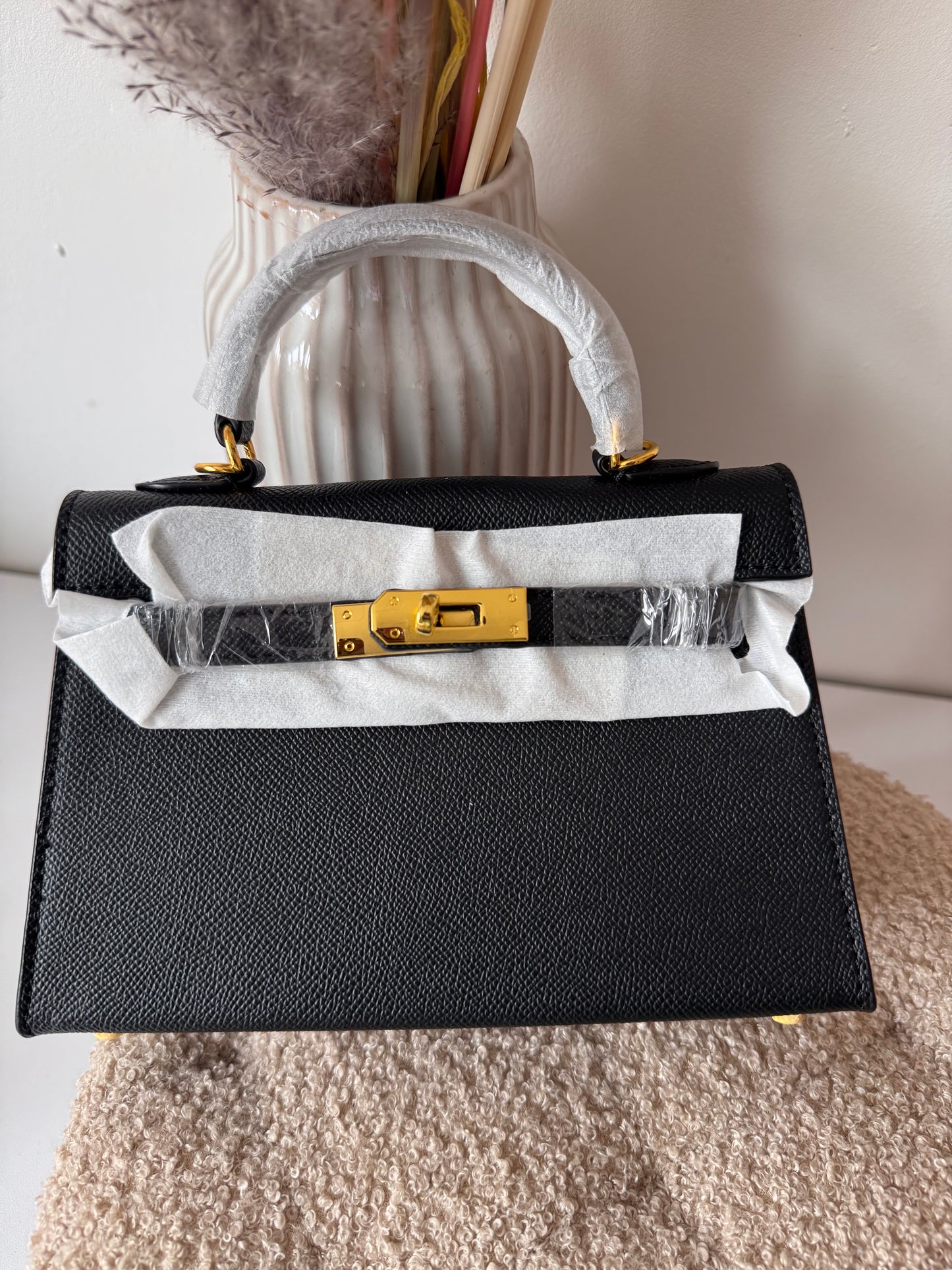 Sac modèle Keny 22 cm – Cuir véritable finition doré